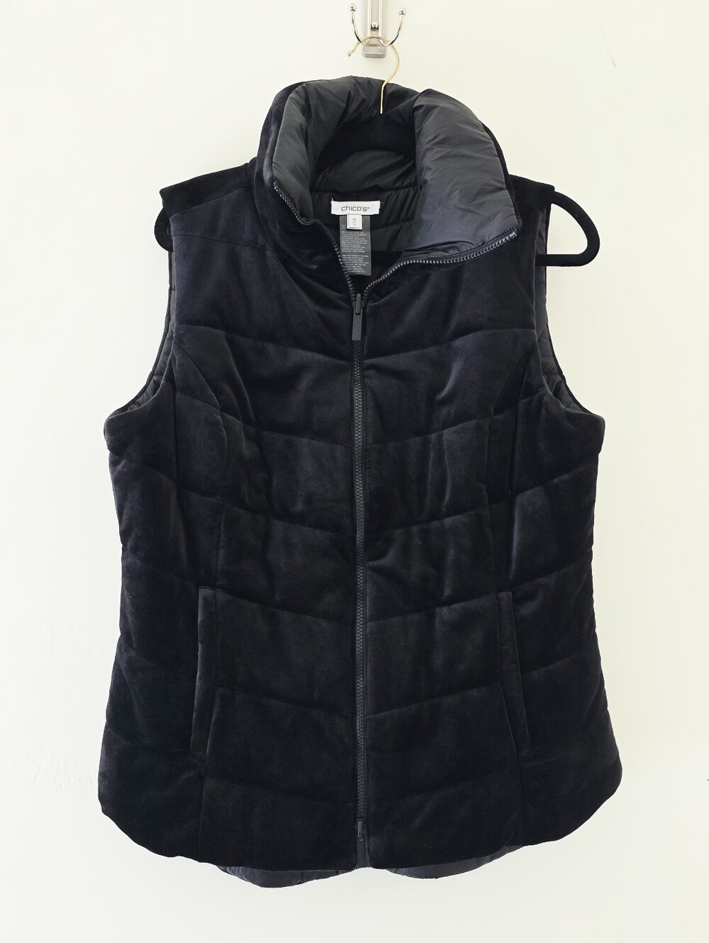Chico's Velour Black Quilted Full Zip Velvet-Look Puffer Vest Women's Size 10